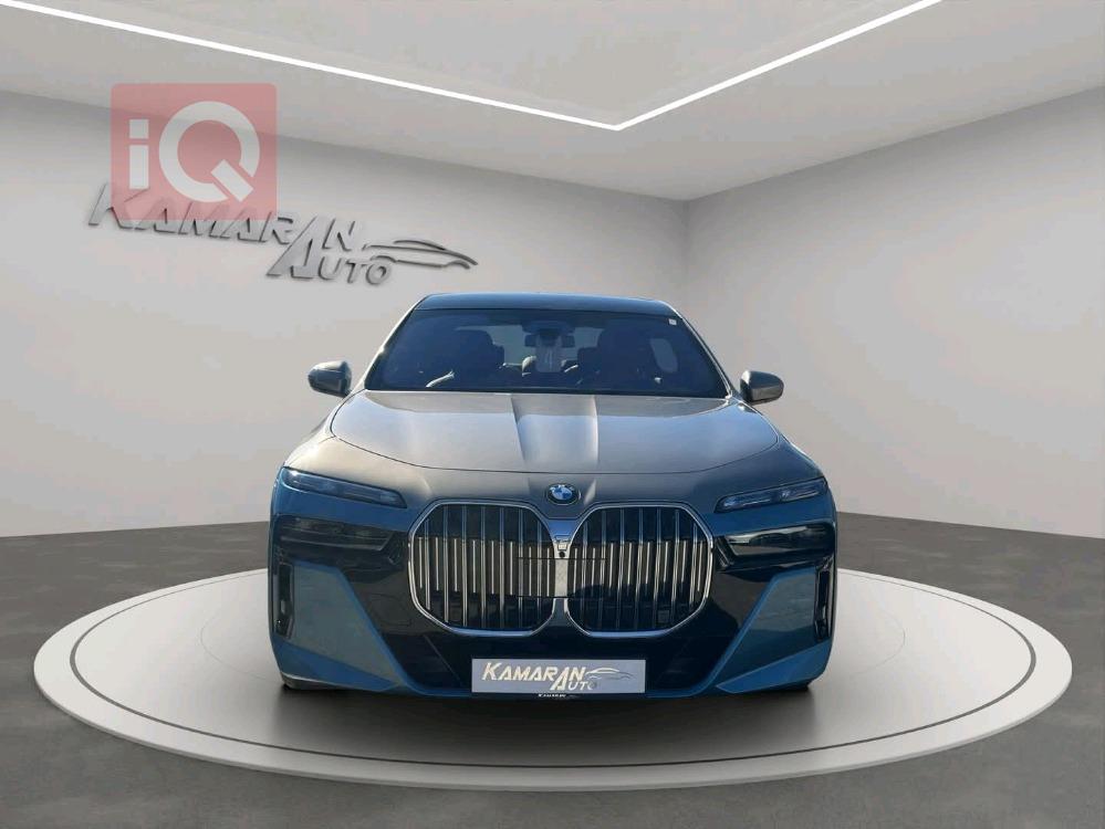 بي ام دبليو الفئة 7